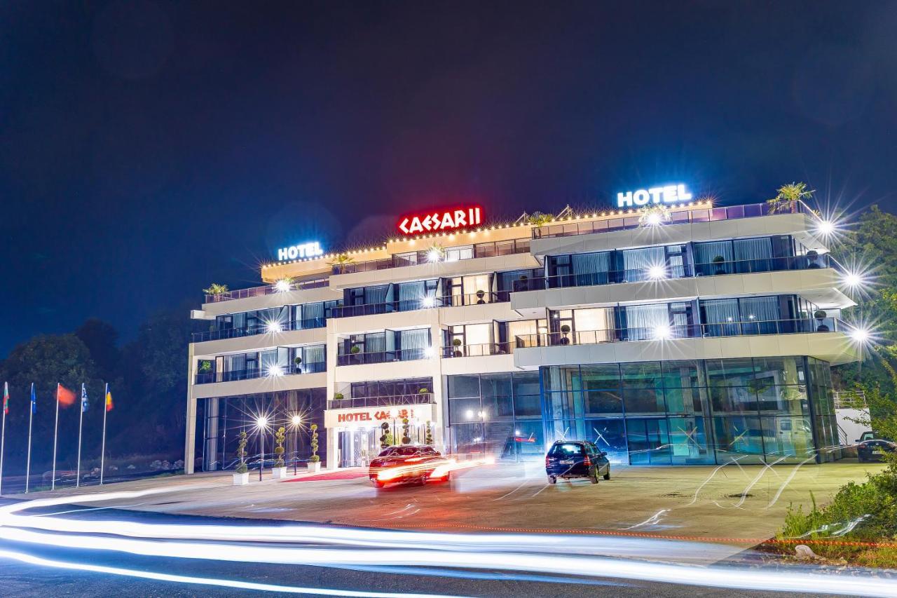 Hotel Caesar 2 Kŭrdzhali Exterior foto